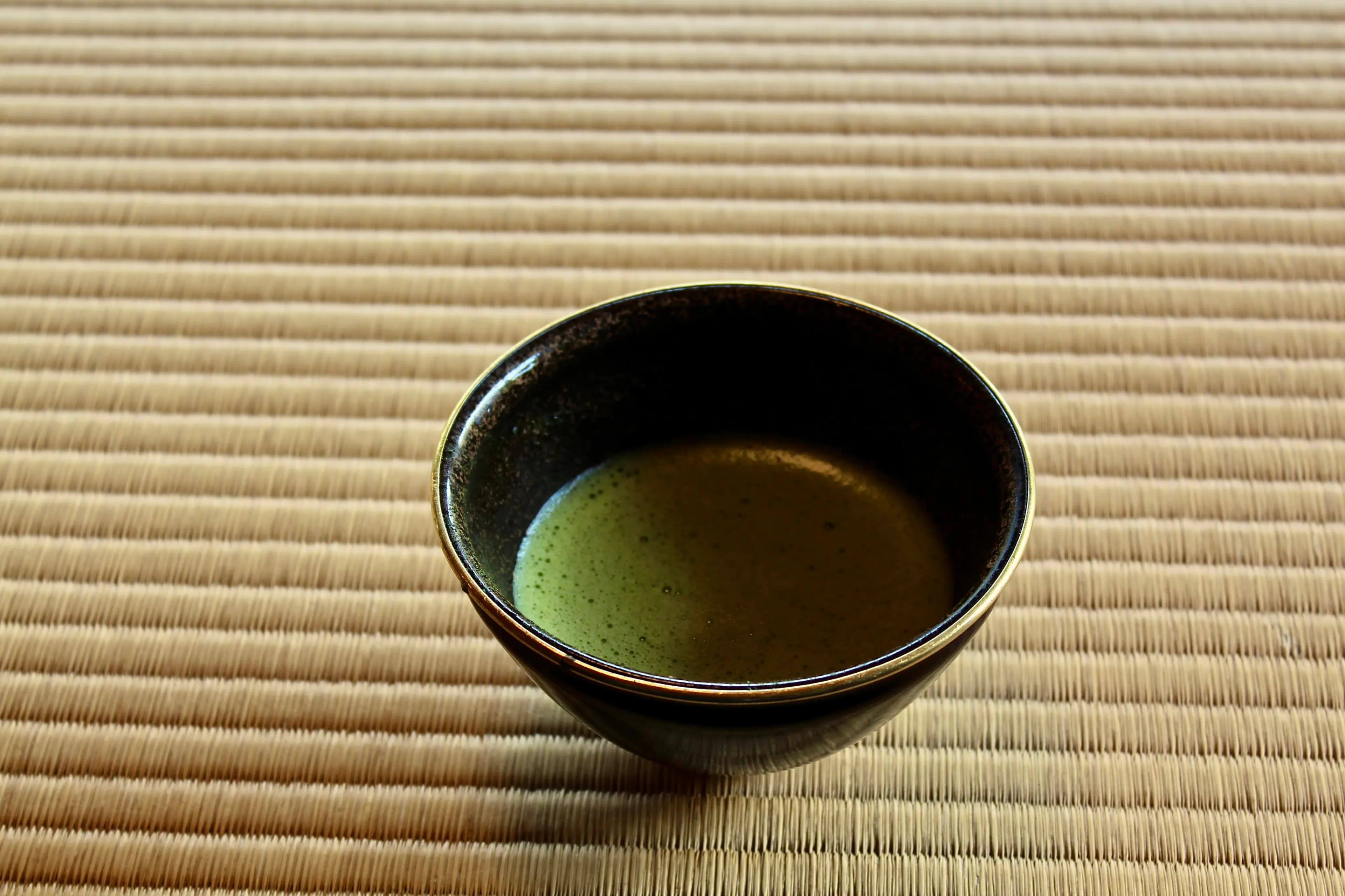 Rikyu Matcha - Traditional Tea Picking